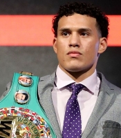 Benavidez "guarantees" early KO of Plant